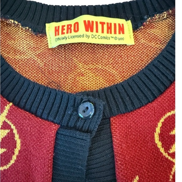 RARE Hero Within / Elhoffer Design DC Comics The Flash Cropped Cardigan. NWOT - Picture 4 of 8